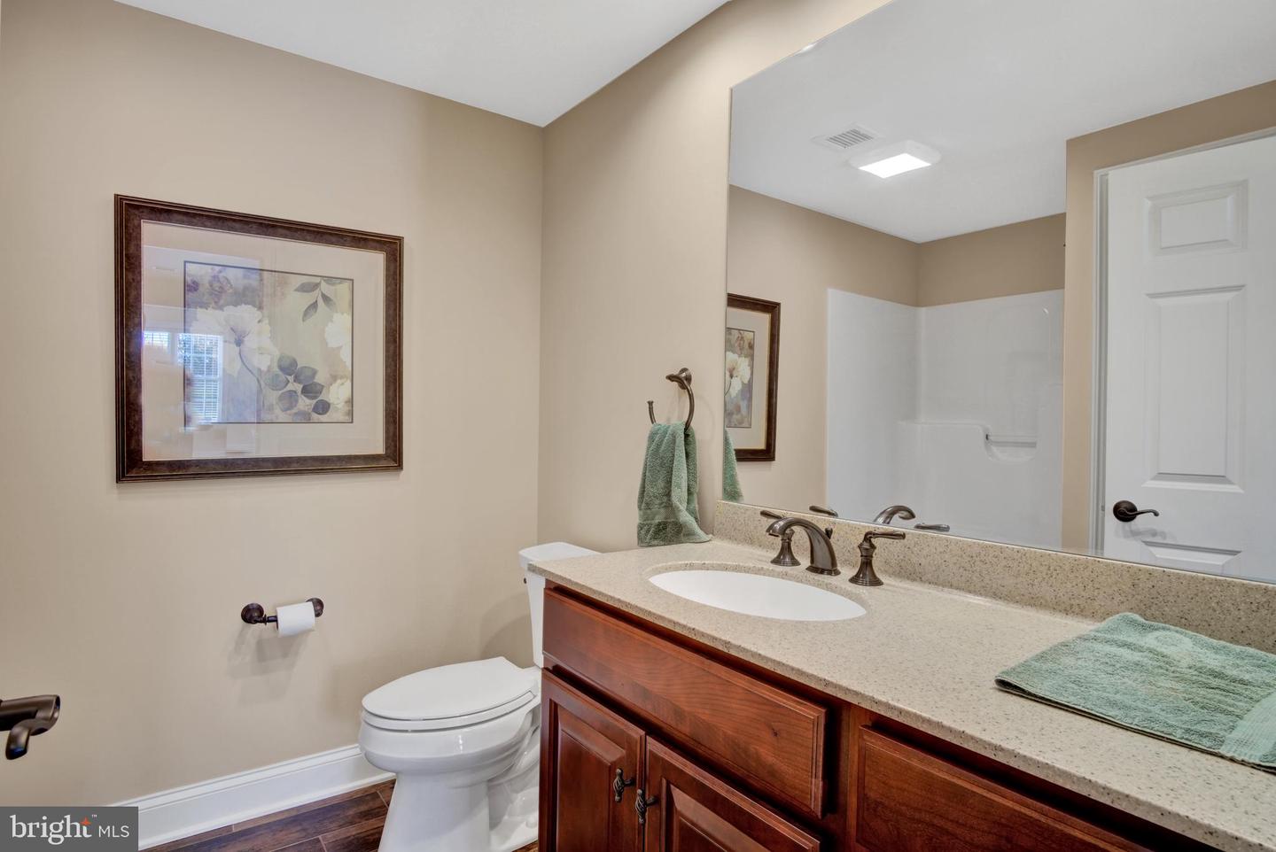 315 Pennington Dr Property Photo 40