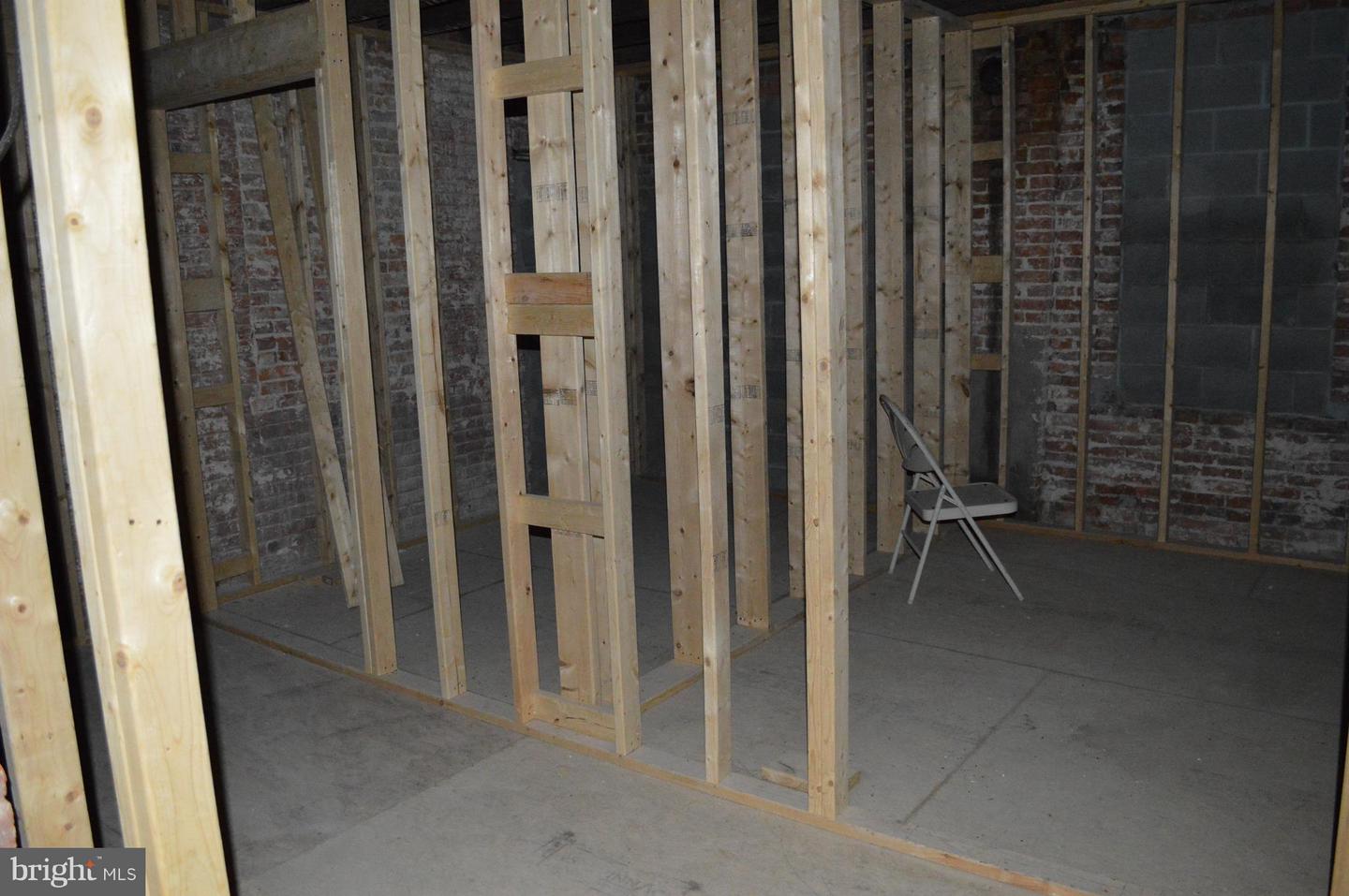 1-3 E Main St Property Photo 4
