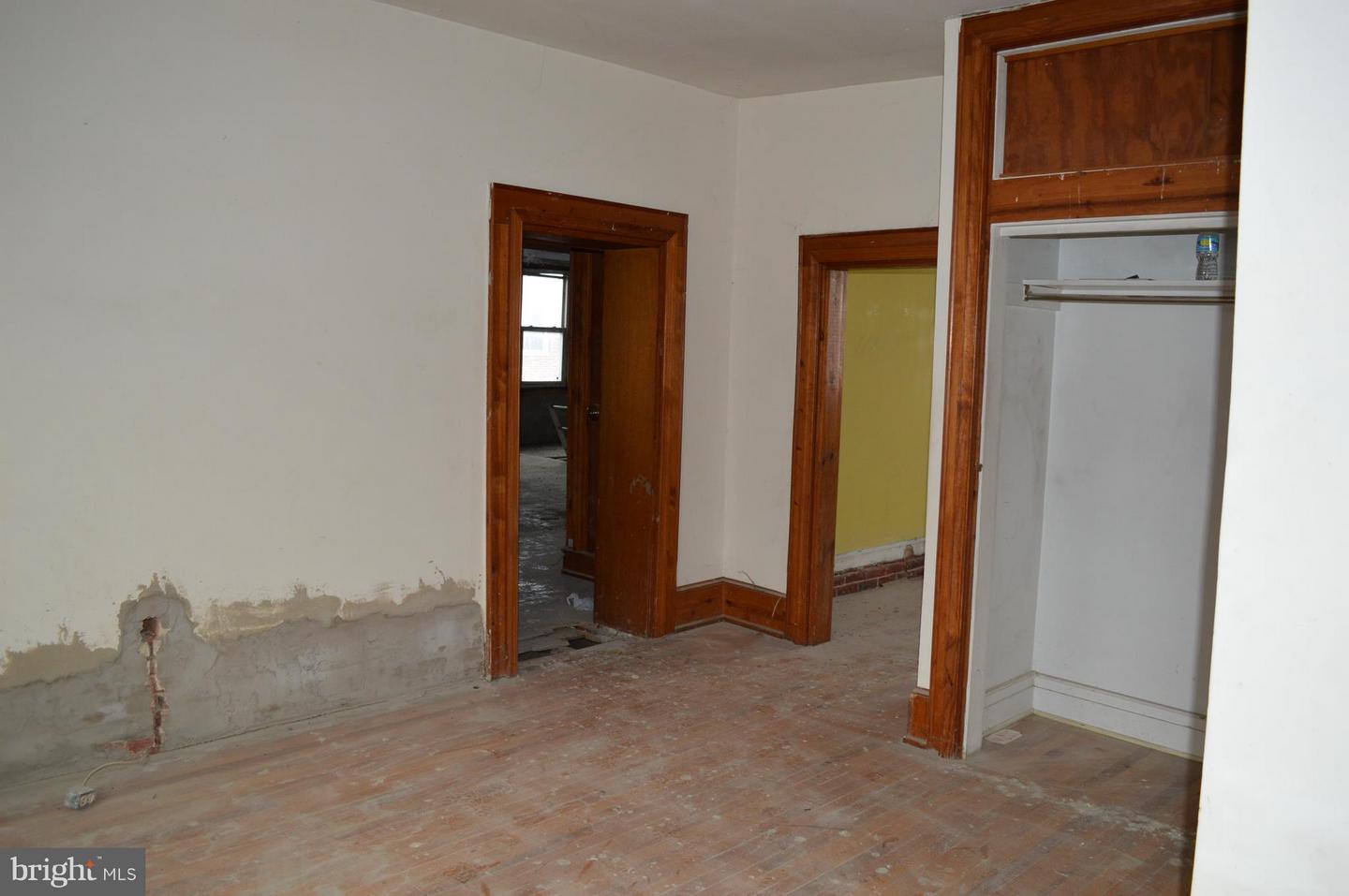 1-3 E Main St Property Photo 6