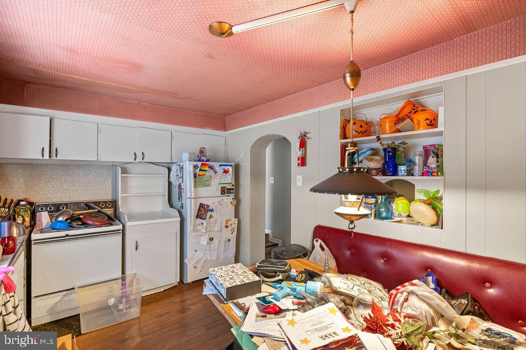60 E King St Property Photo 15