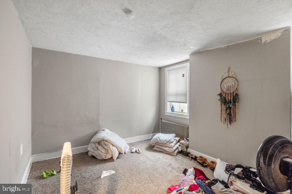 60 E King St Property Photo 16