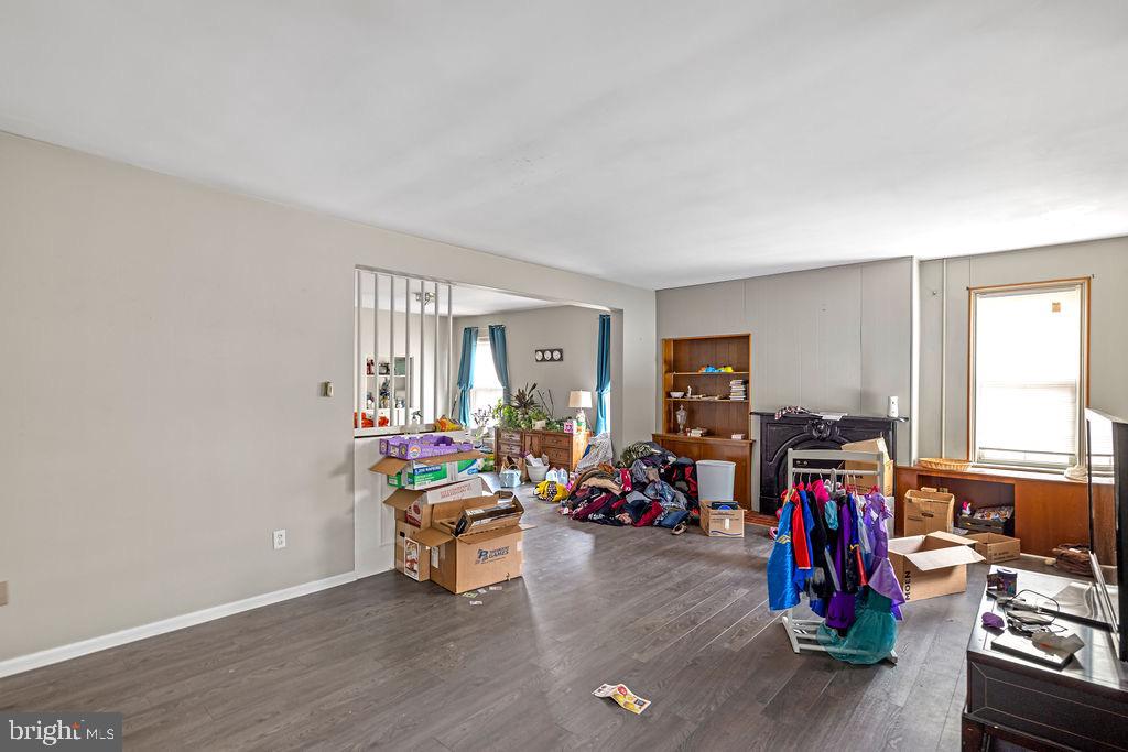 60 E King St Property Photo 19