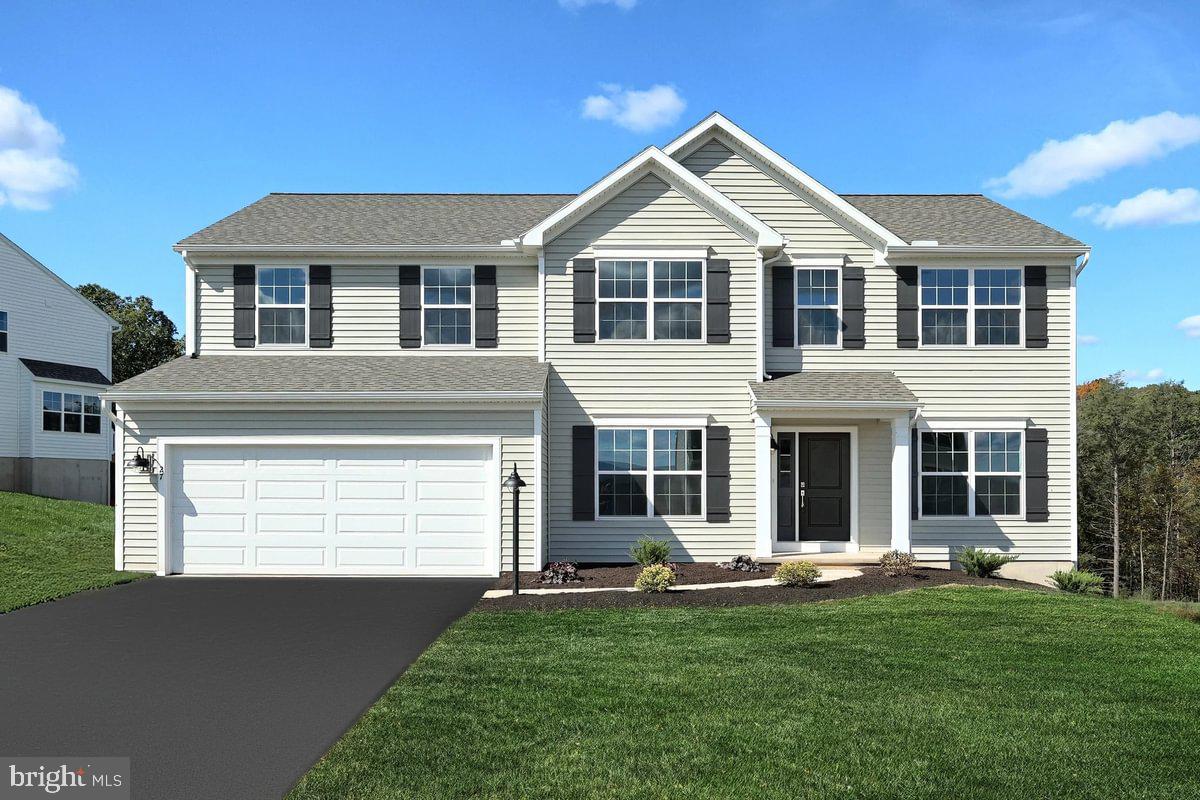 BEACON POINTE PLAN AT CUMBERLAND PRESERVE ESTATES Property Photo 1