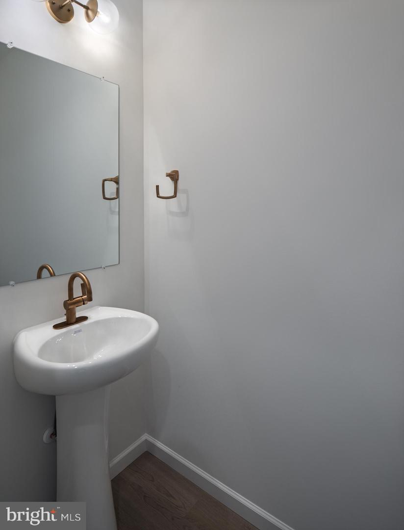 13 Tilghman Trl Property Photo 8