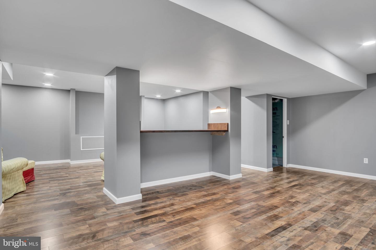 1718 Treeline Dr Property Photo 39