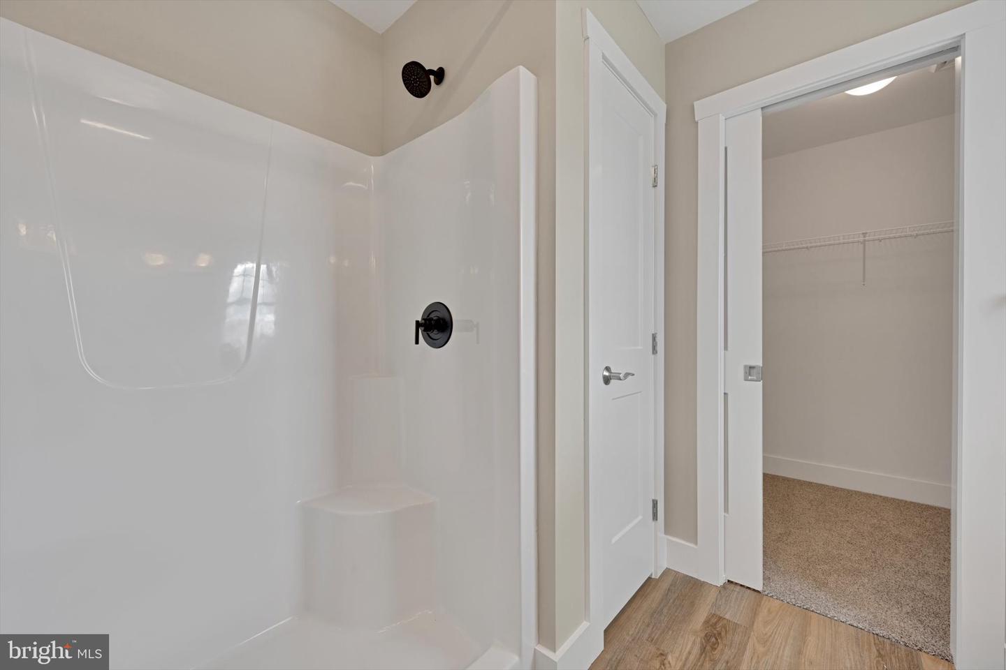 20 American Ave Property Photo 18