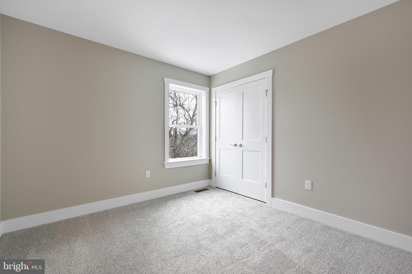 20 American Ave Property Photo 19
