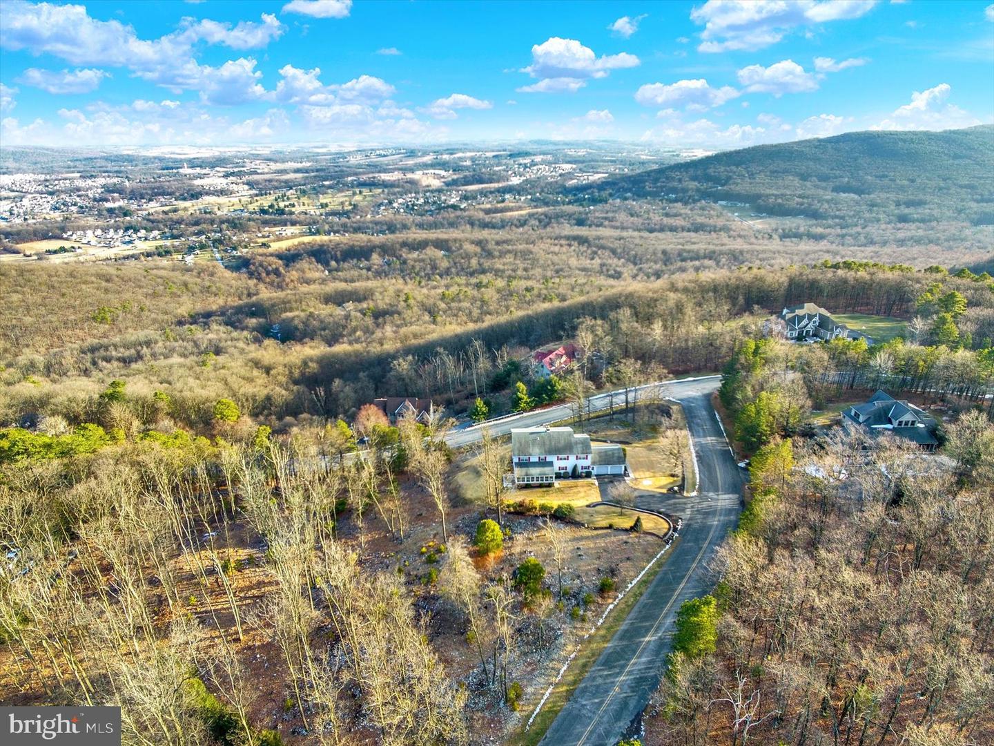 1065 Kuhn Rd Property Photo 1