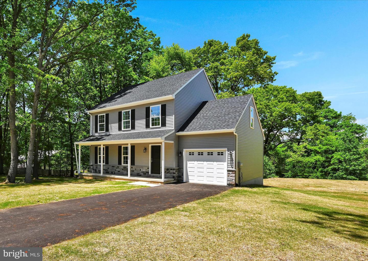 1 Family Dr Property Photo