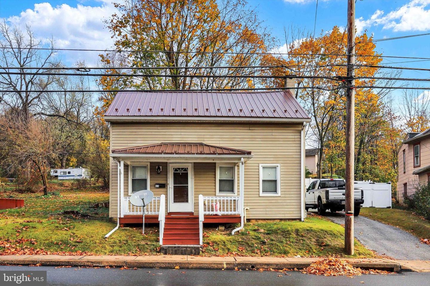 11 N Morris St Property Photo