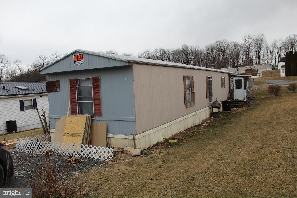 121 Hershey Rd Property Photo
