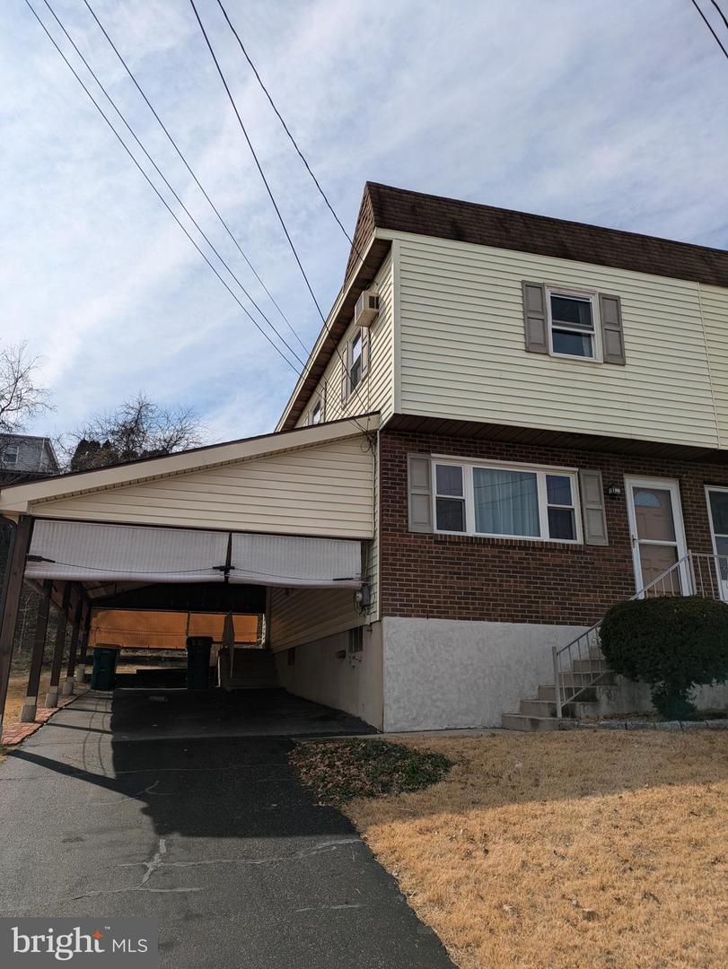 836 Erford Rd Property Photo
