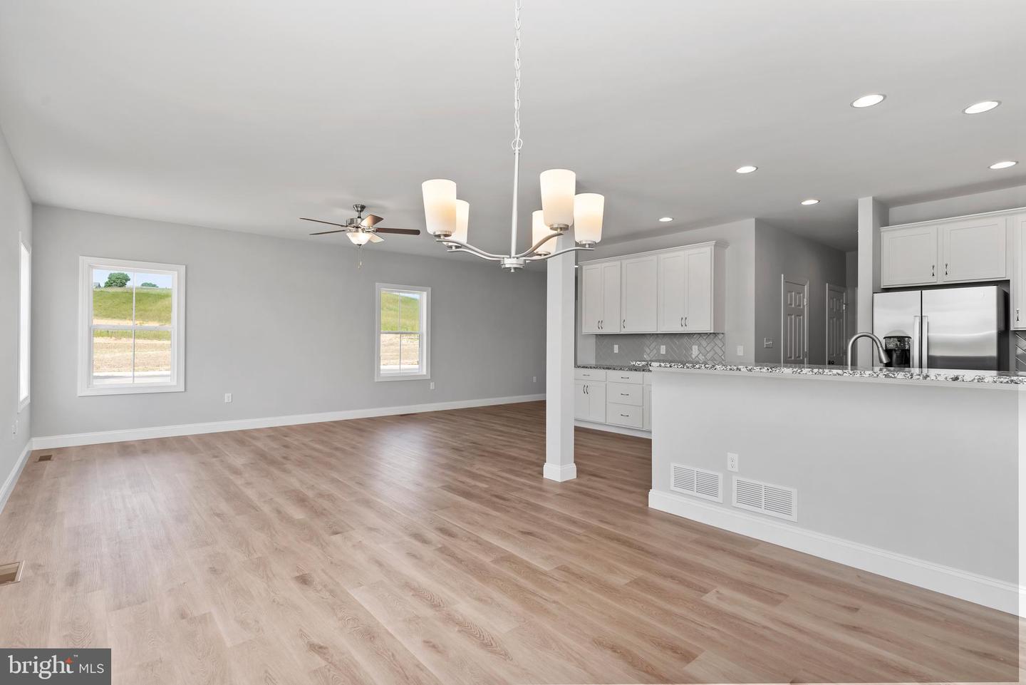 658 Brittany Drive Property Photo 3