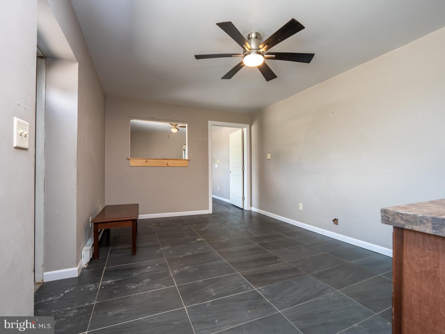 87 Airport Rd Property Photo 32