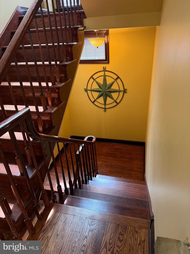 15 Central Blvd #lower Level Property Photo 1