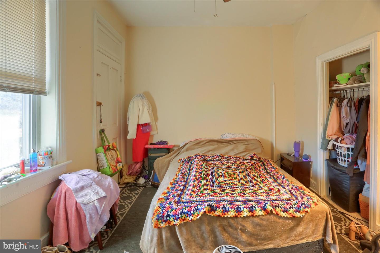 100 E King St Property Photo 33