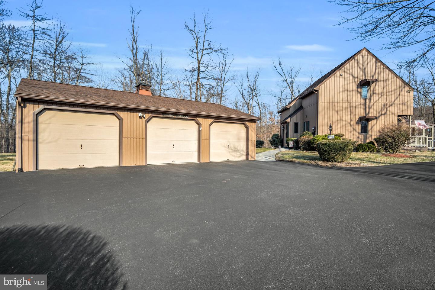 638 Whiskey Springs Rd Property Photo