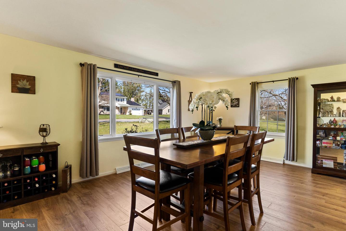 30 Sheraton Dr Property Photo 10