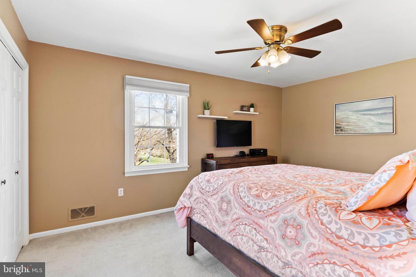 30 Sheraton Dr Property Photo 32