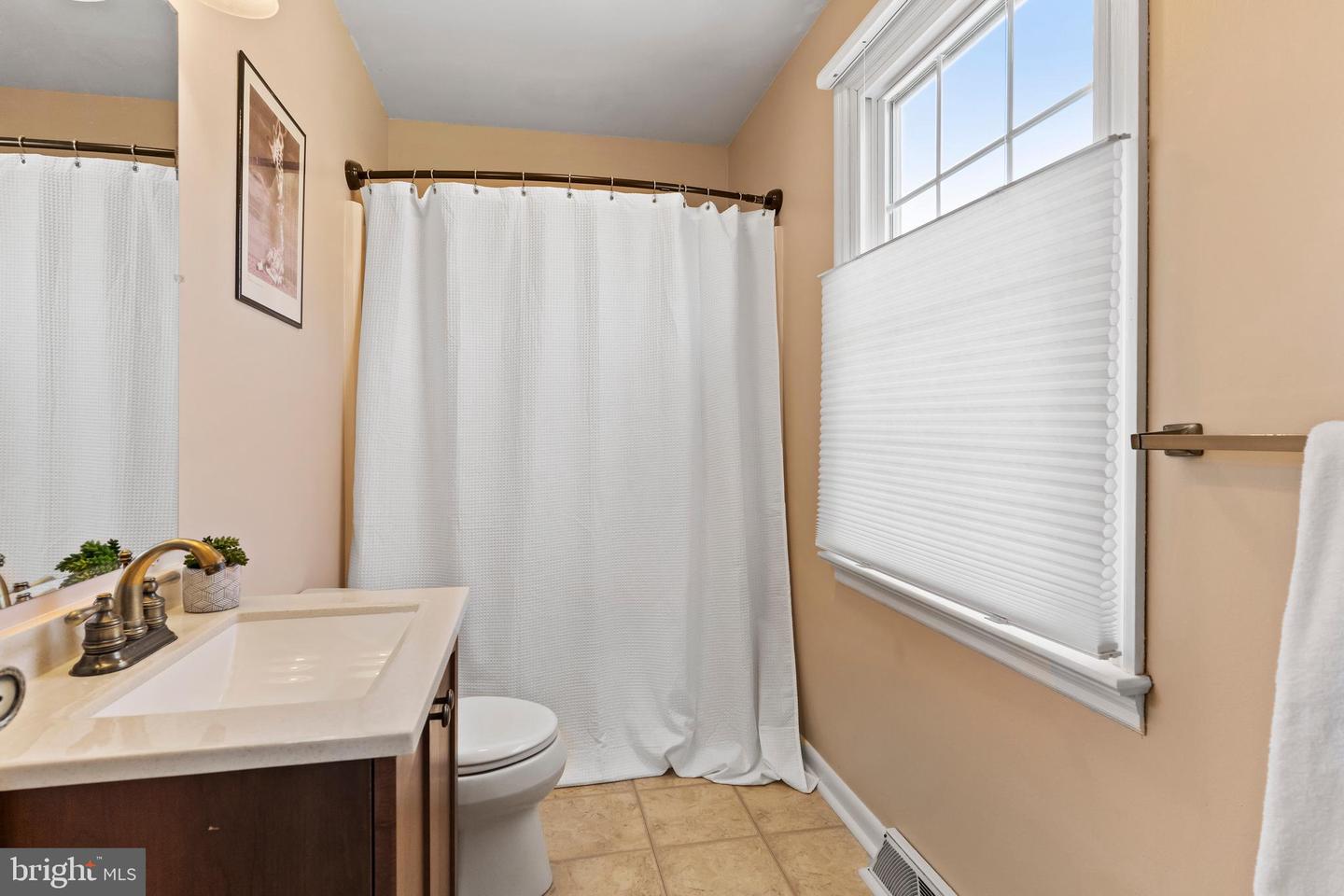 30 Sheraton Dr Property Photo 33