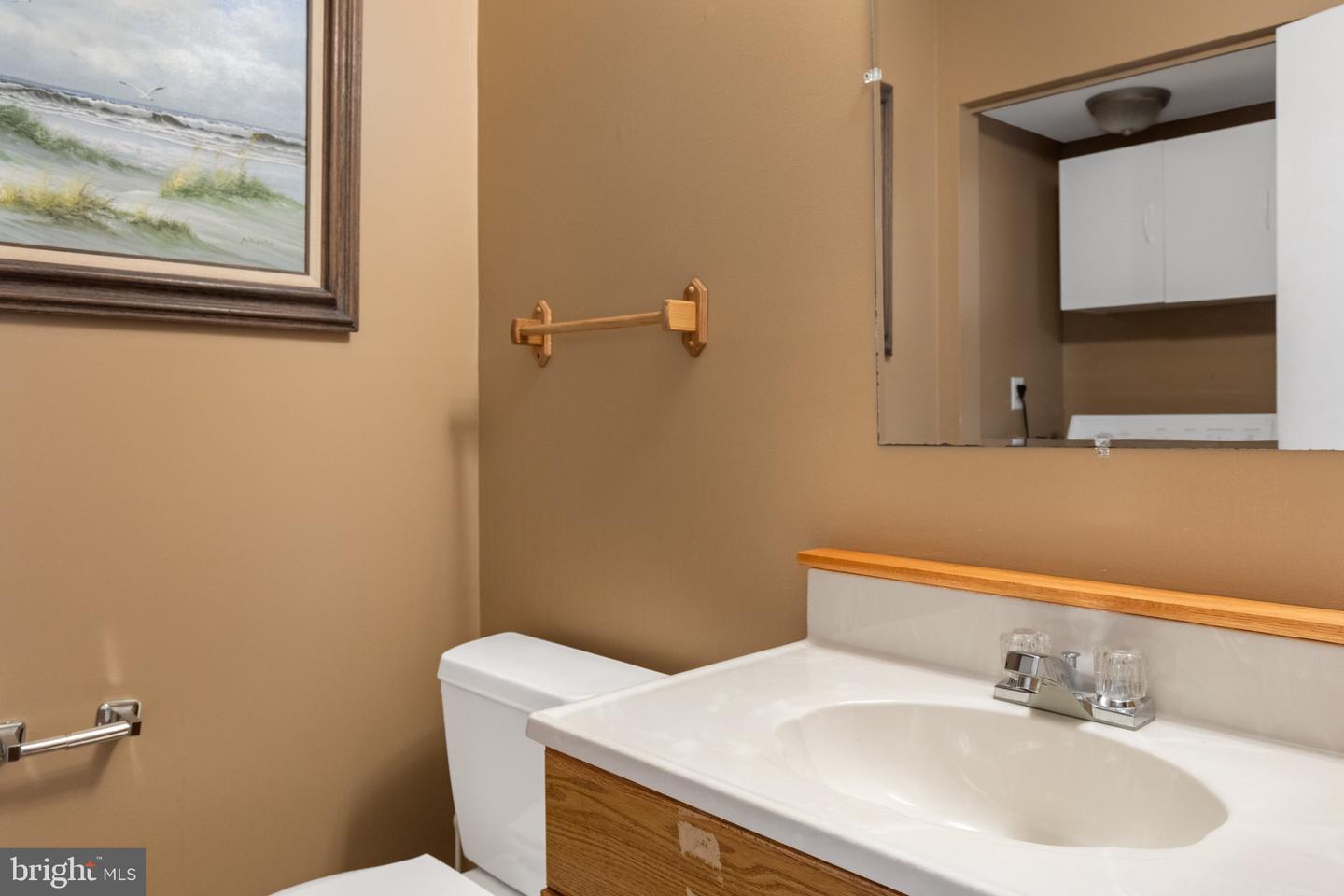 817 Lee Ct Property Photo 16