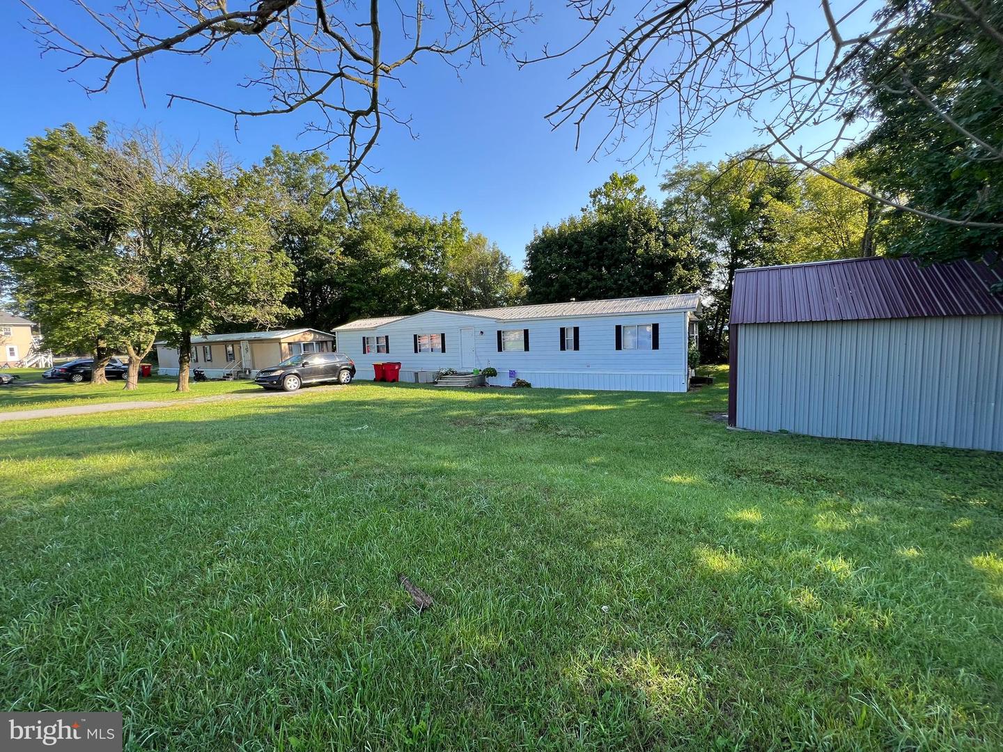 100 Walnut Bottom Rd Property Photo 5