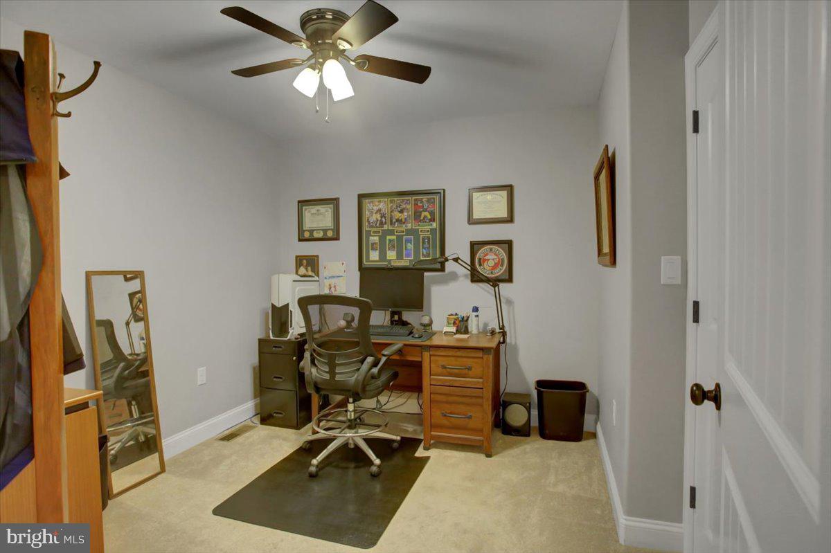 255 Pin Oak Ln Property Photo 22