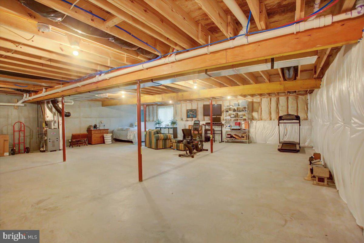 255 Pin Oak Ln Property Photo 35