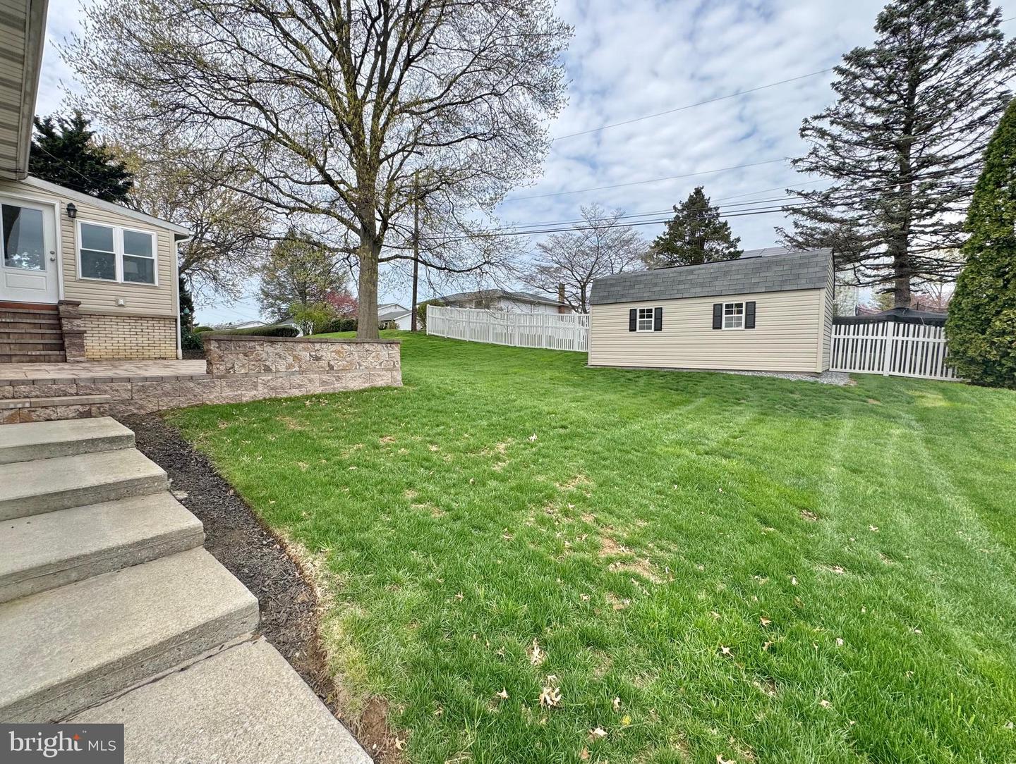 307 Glendale Dr Property Photo 4