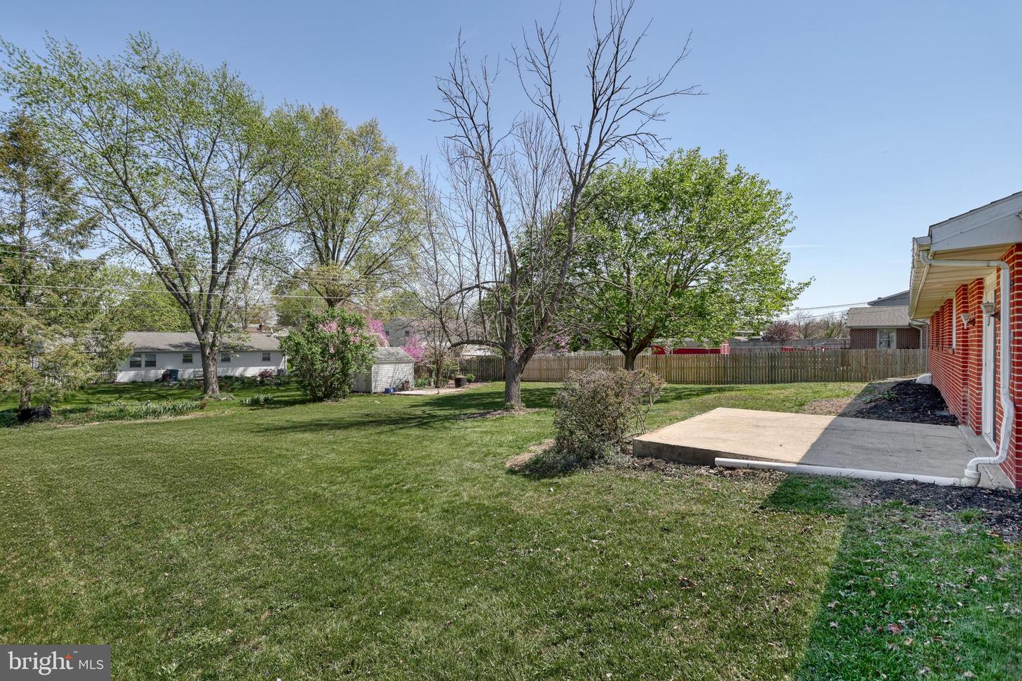 1895 Douglas Dr Property Photo 57