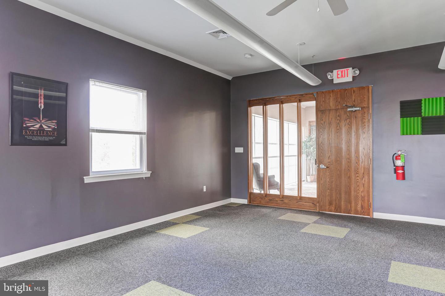 704 Lisburn Rd #201 Property Photo 11