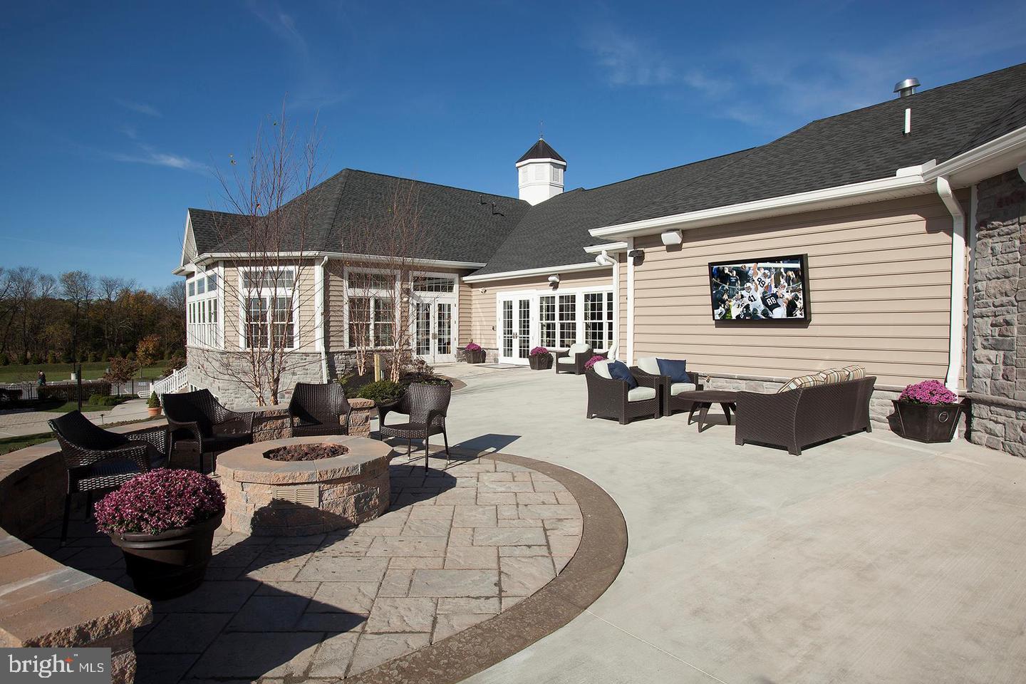 304 Founders Property Photo 47