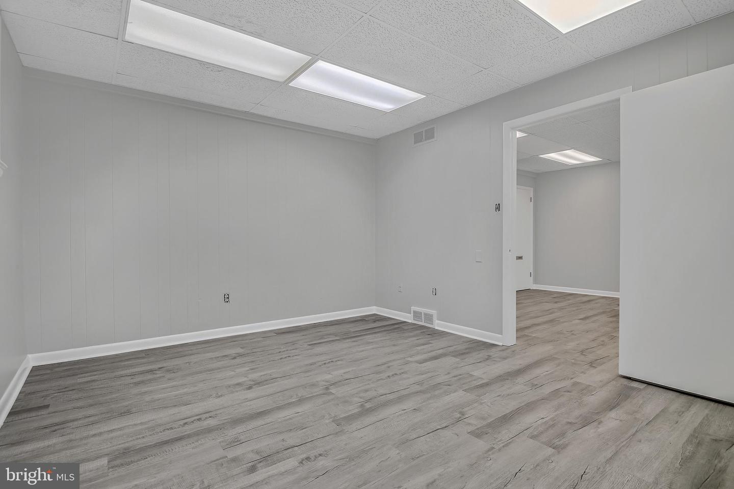 1525 Cedar Cliff Dr #101 Property Photo 5