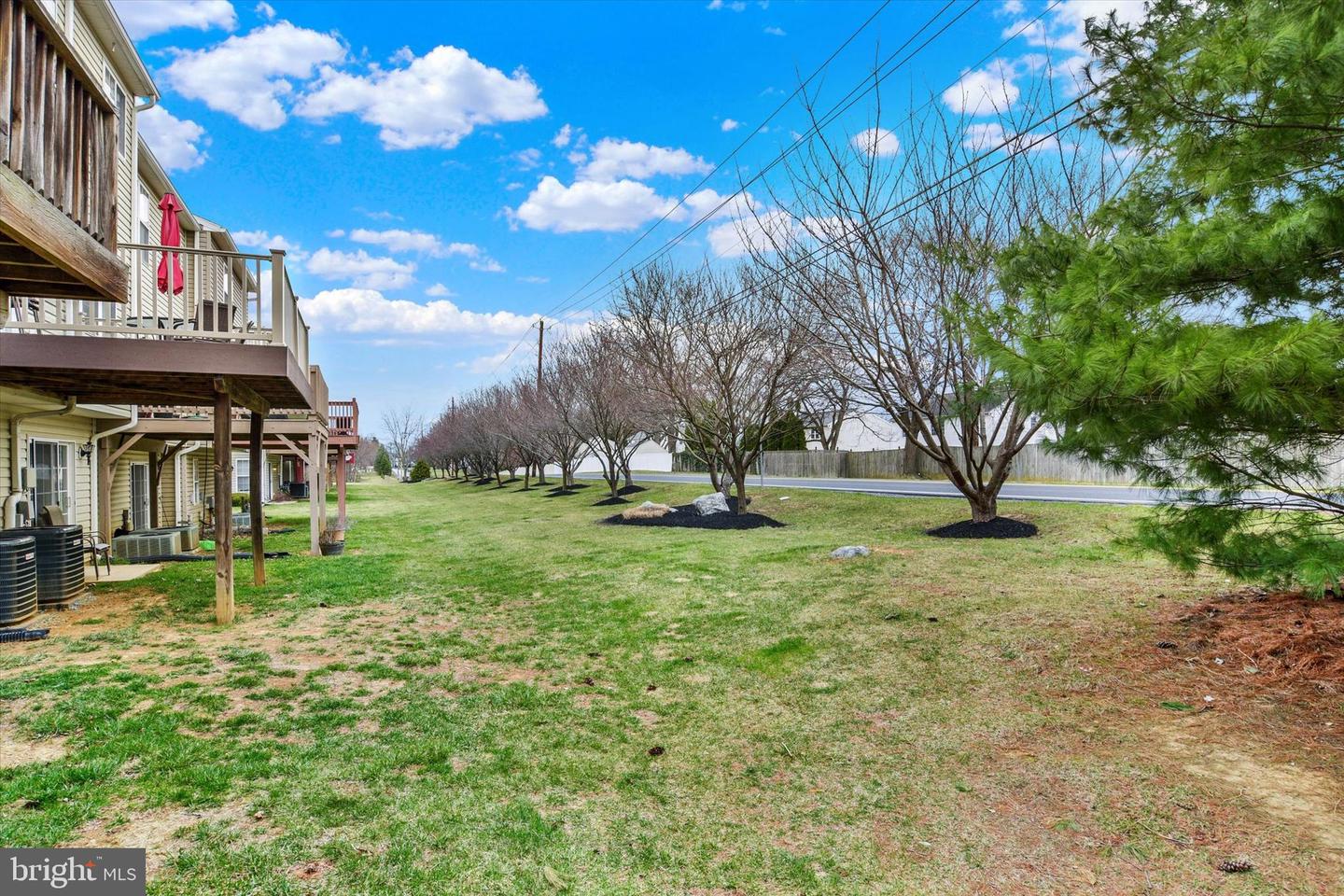 303 Brook Meadow Dr Property Photo 13