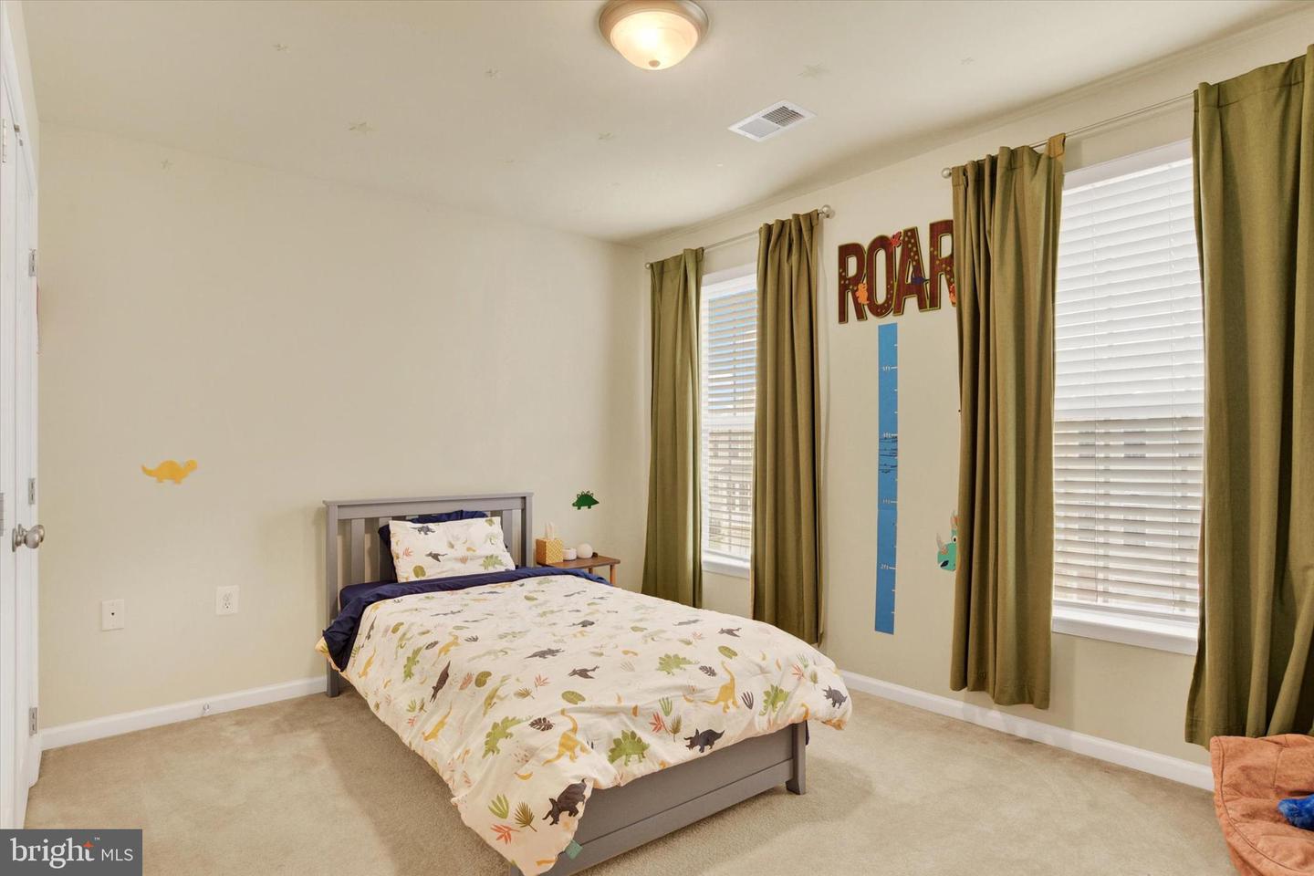 303 Brook Meadow Dr Property Photo 22