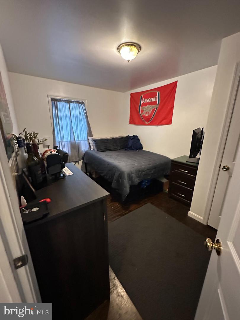 6/8 Kenneth Ave Property Photo 17