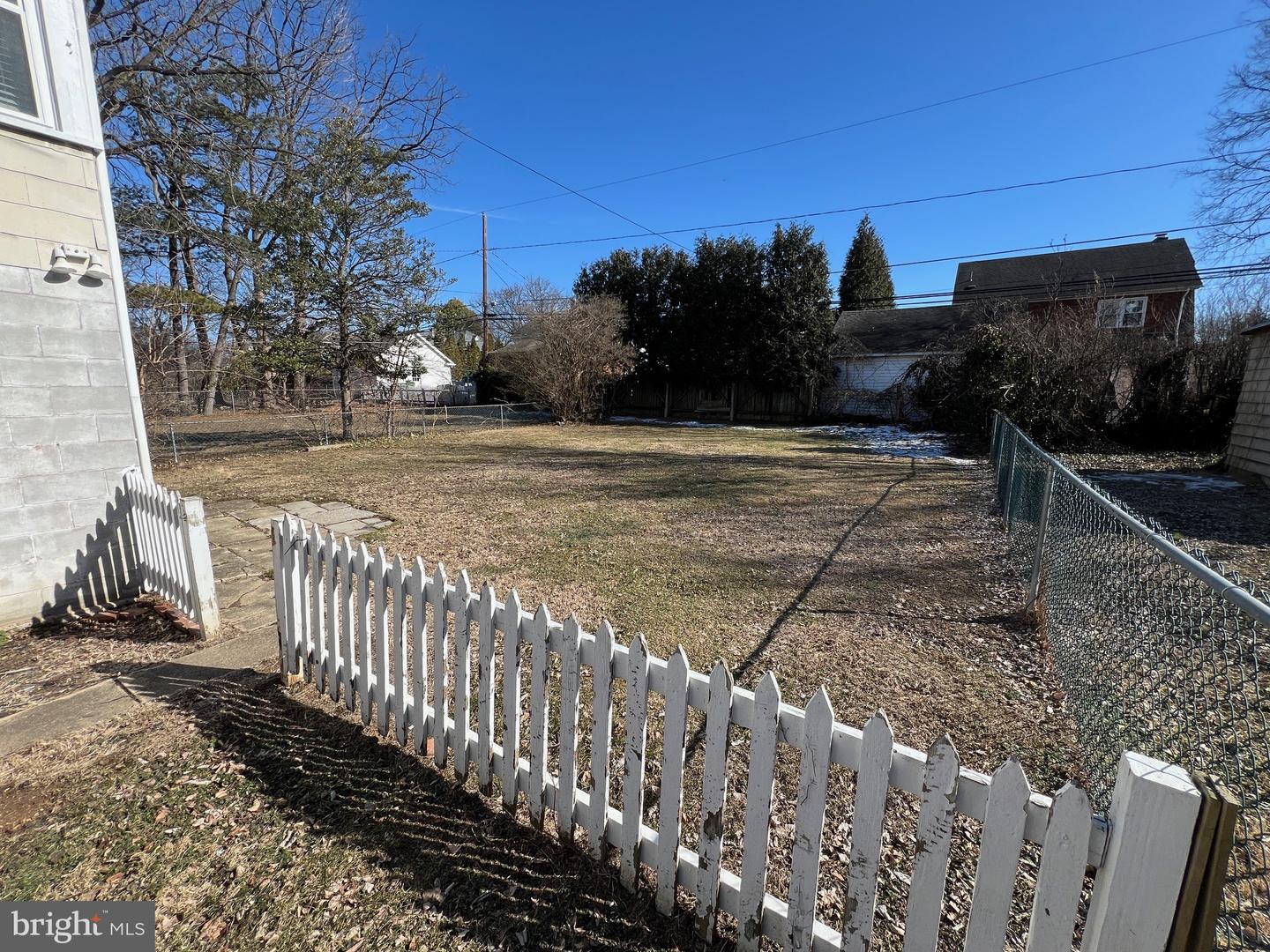272 Clark St #rear Property Photo 12