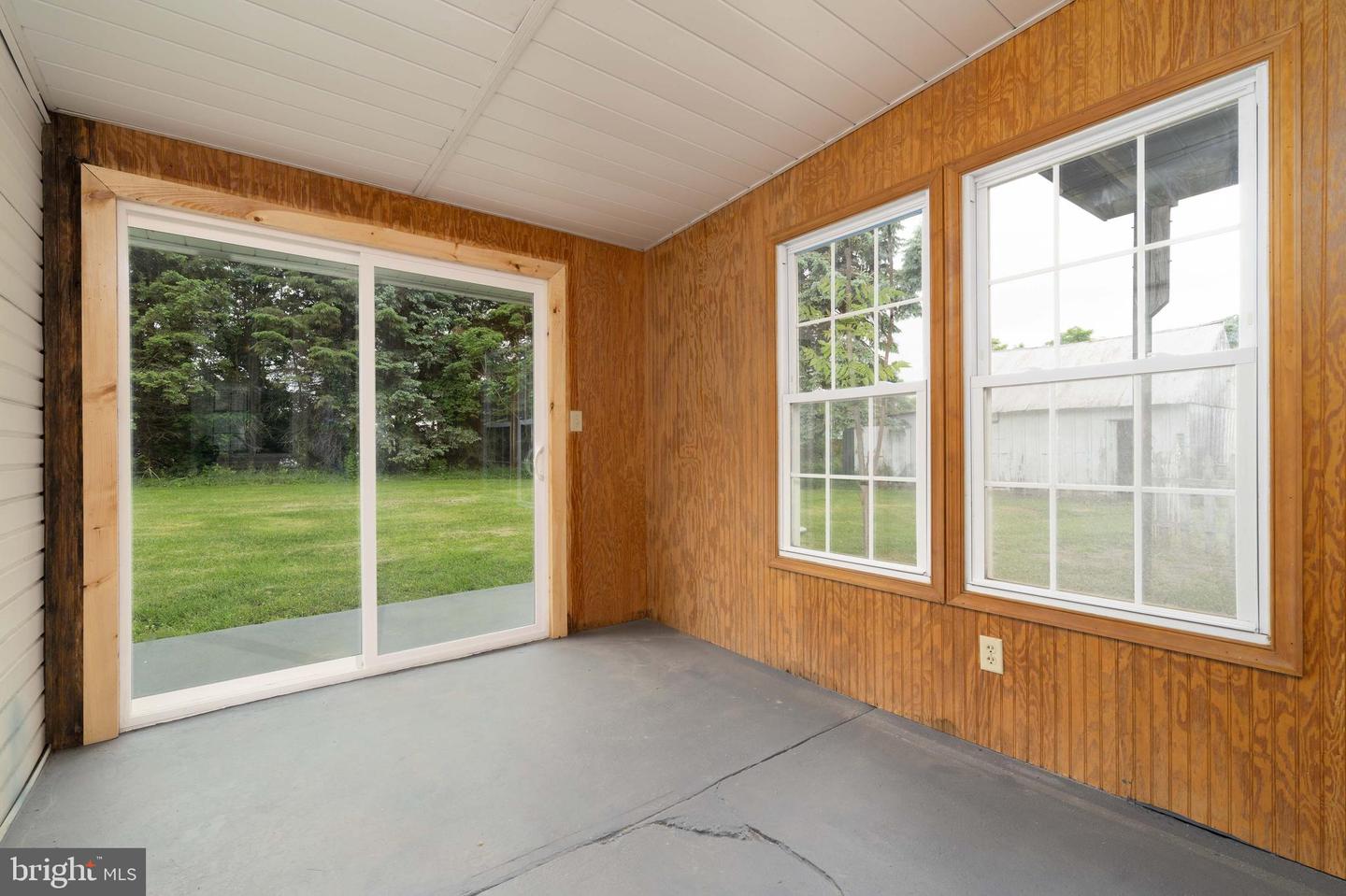 1554 Holly Pike Property Photo 39