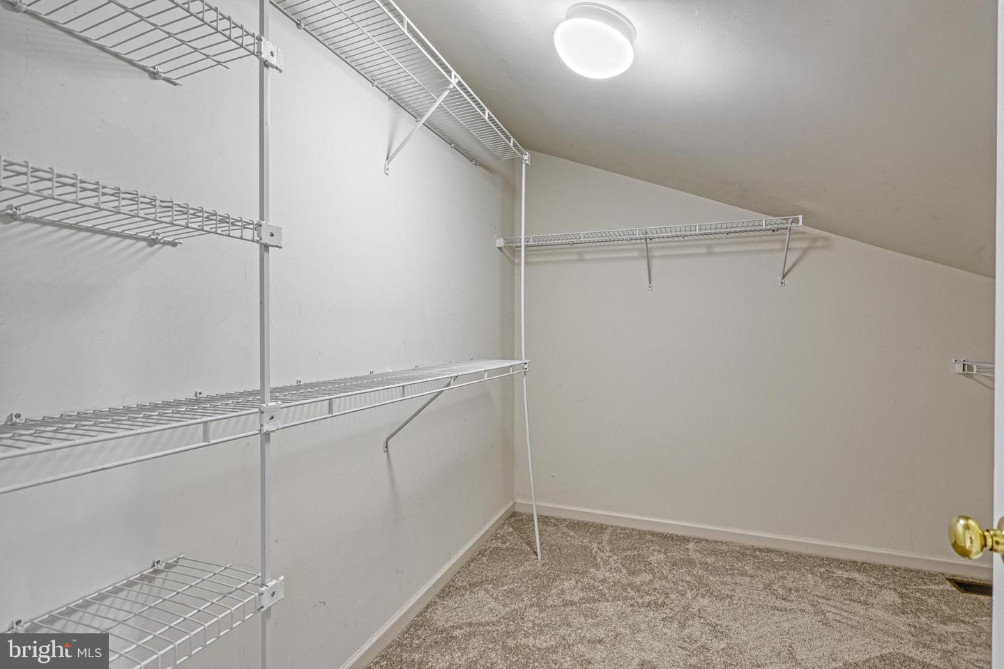 1153 Cross Creek Dr Property Photo 34