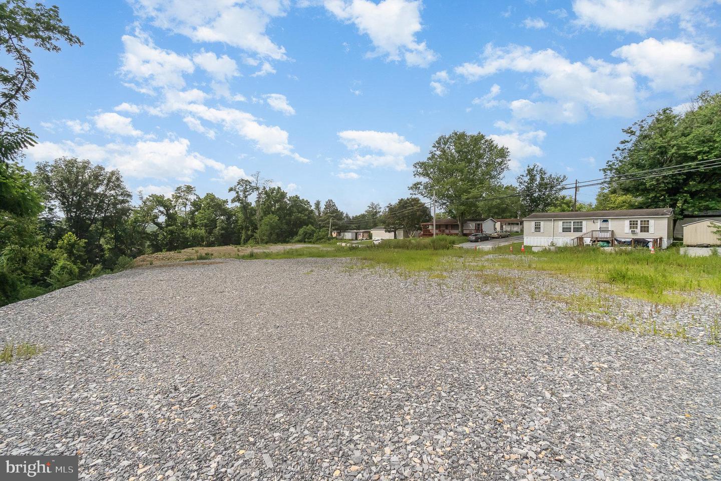 Stoner Drive Extended Property Photo 3