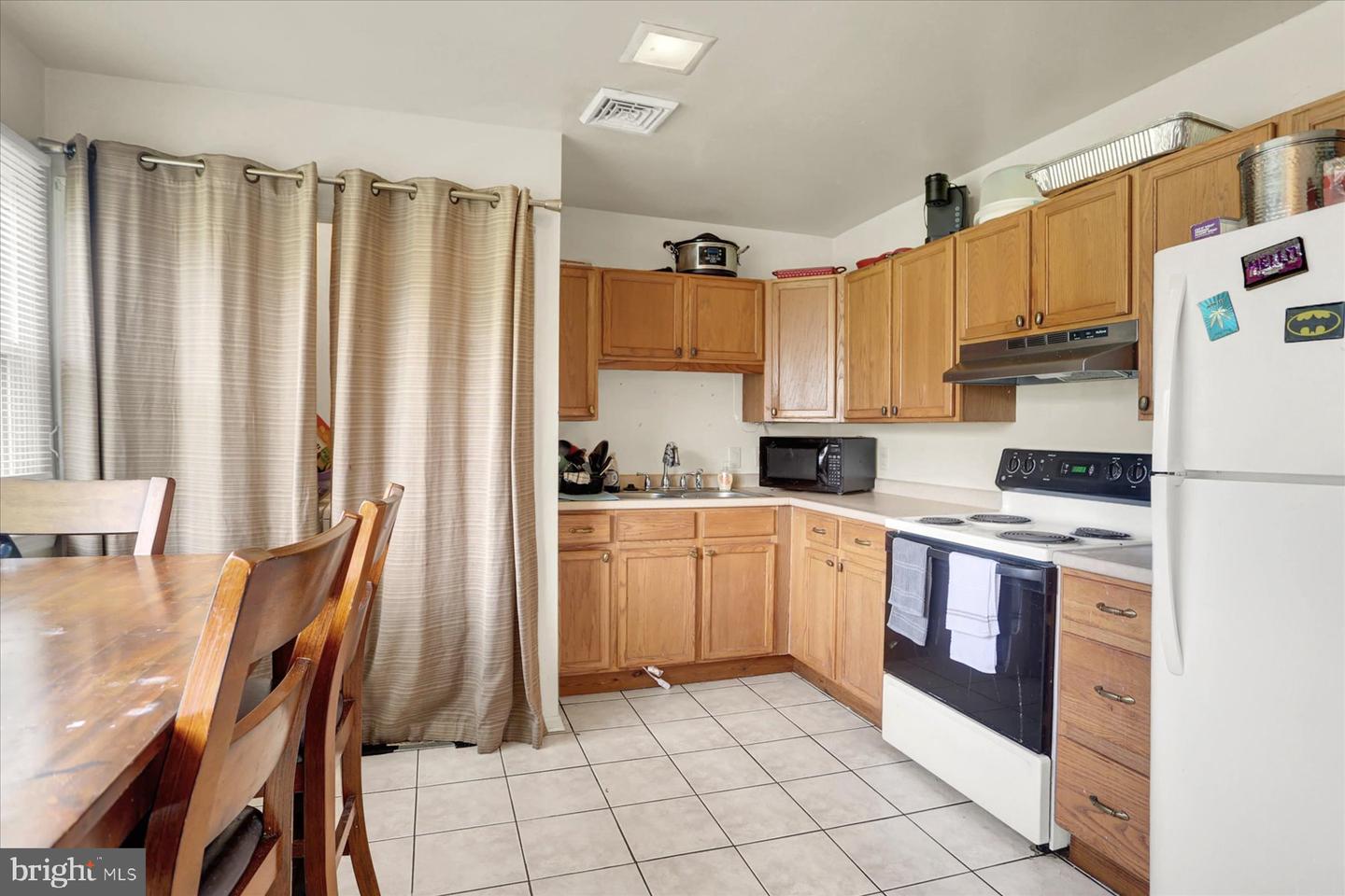 21 Chestnut St Property Photo 17