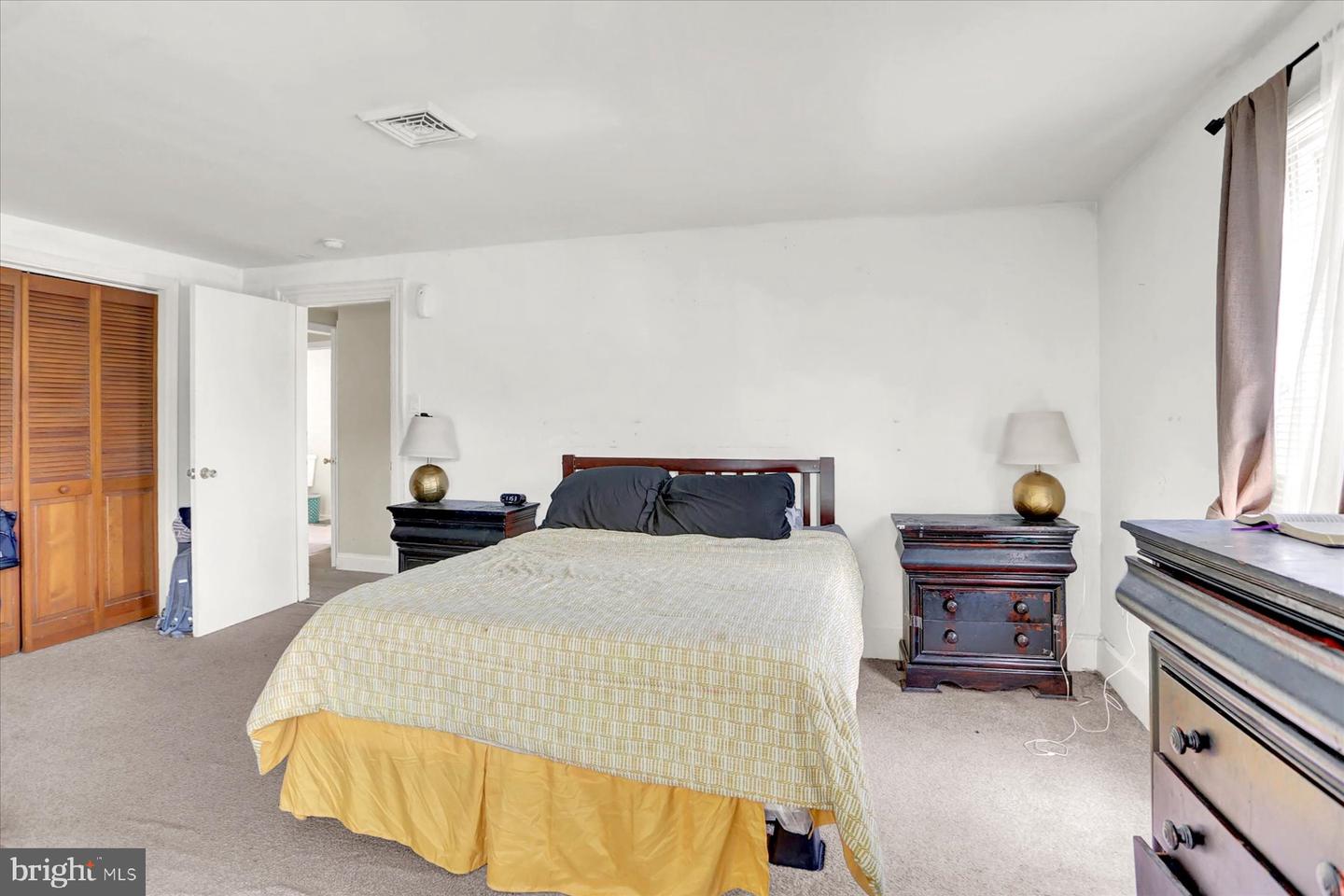 21 Chestnut St Property Photo 32