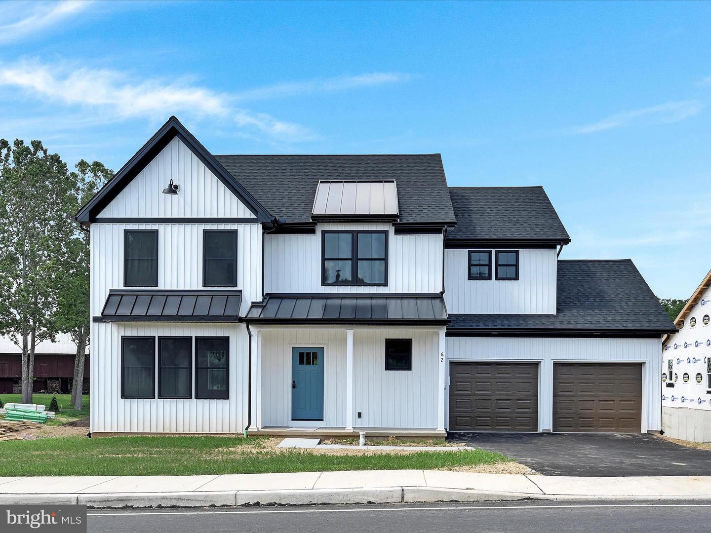 7 LANTERN CT