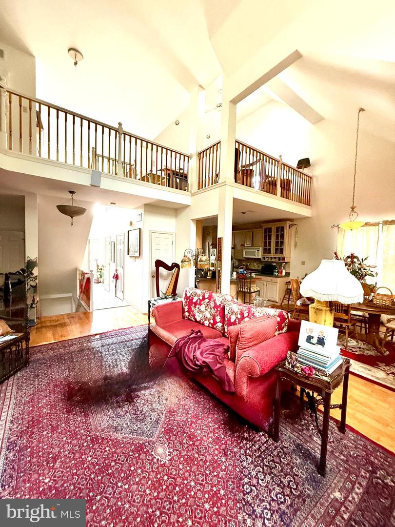 1601 Cobble Ct Property Photo 6