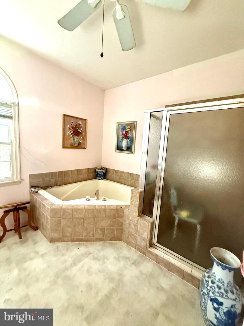 1601 Cobble Ct Property Photo 21