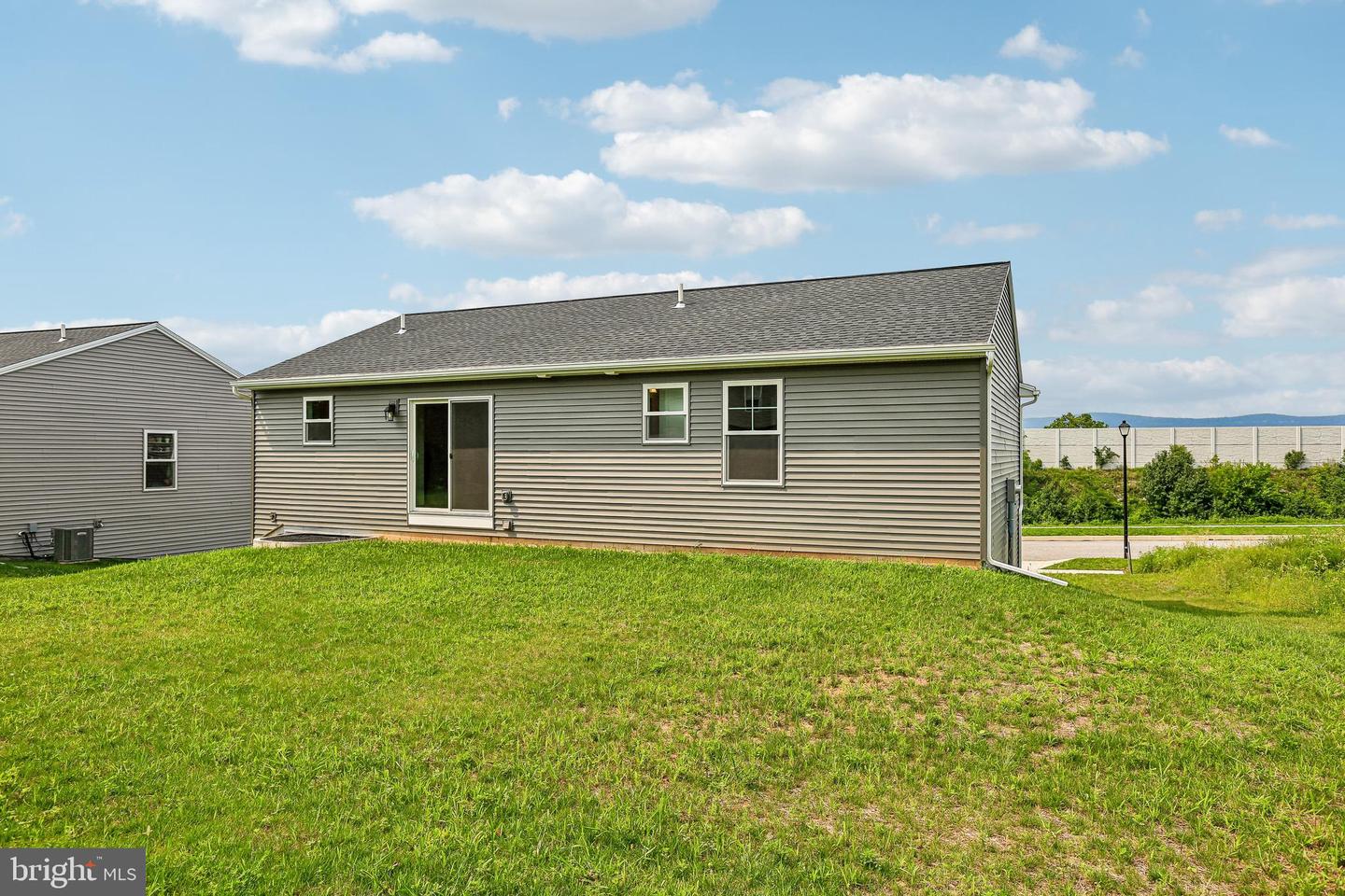 10 Cheltenham Ln Property Photo 31