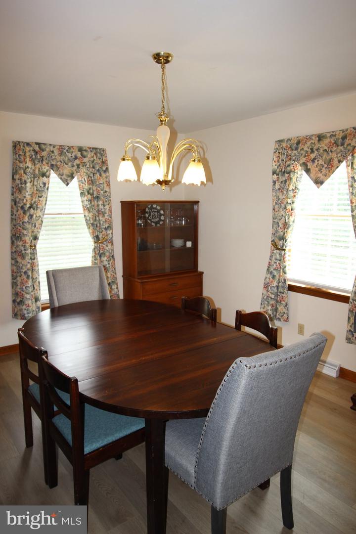 4101 Club House Dr Property Photo 17