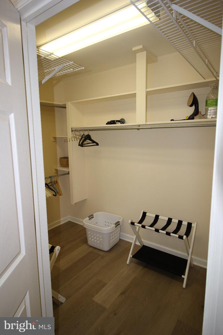 4101 Club House Dr Property Photo 28