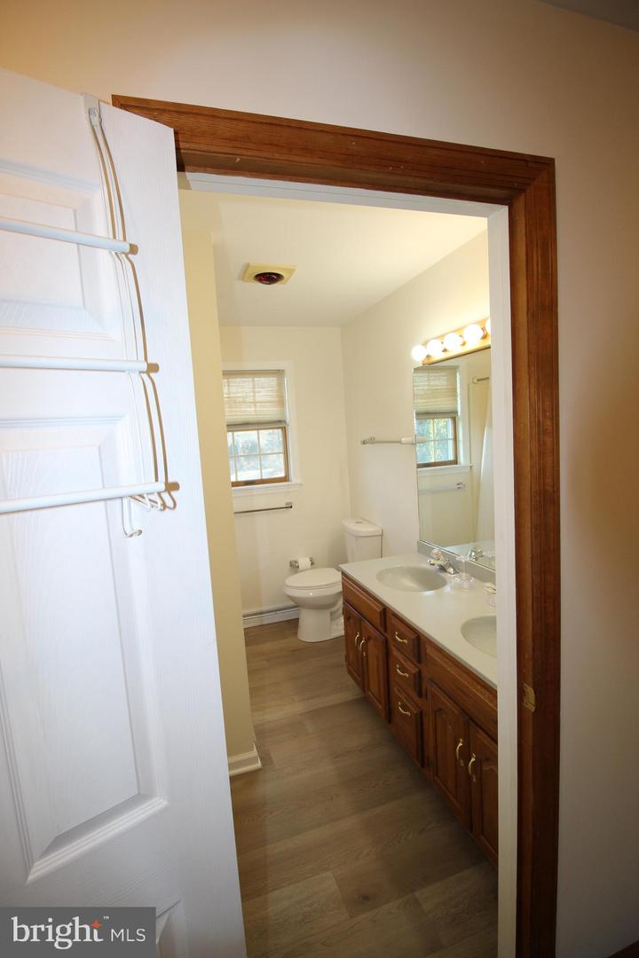 4101 Club House Dr Property Photo 31