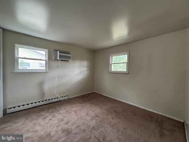 413 Juniper St Property Photo 8